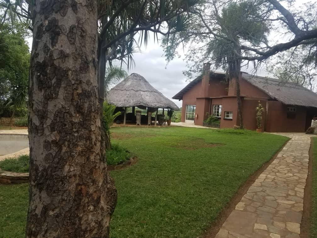 Hunting lodge, Africa
